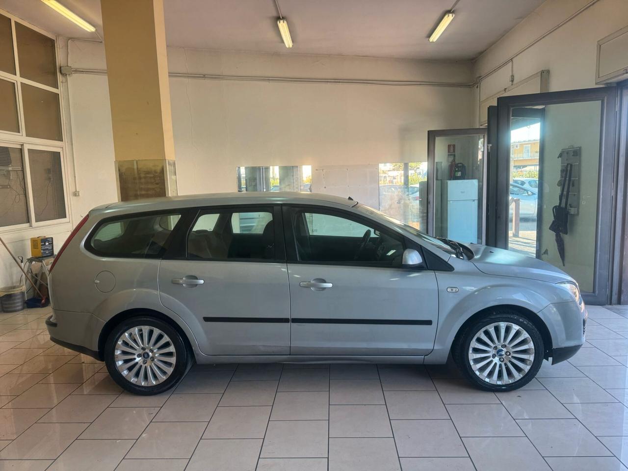 Ford Focus 1.6 TDCi 110 CV S.W.