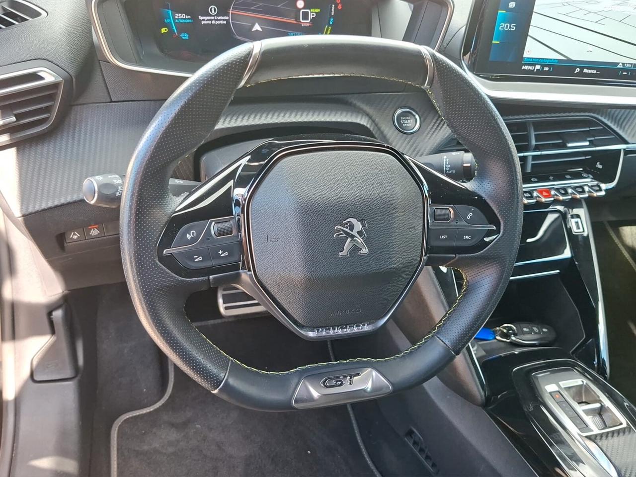 Peugeot 208 motore elettrico 136 CV 5 porte GT