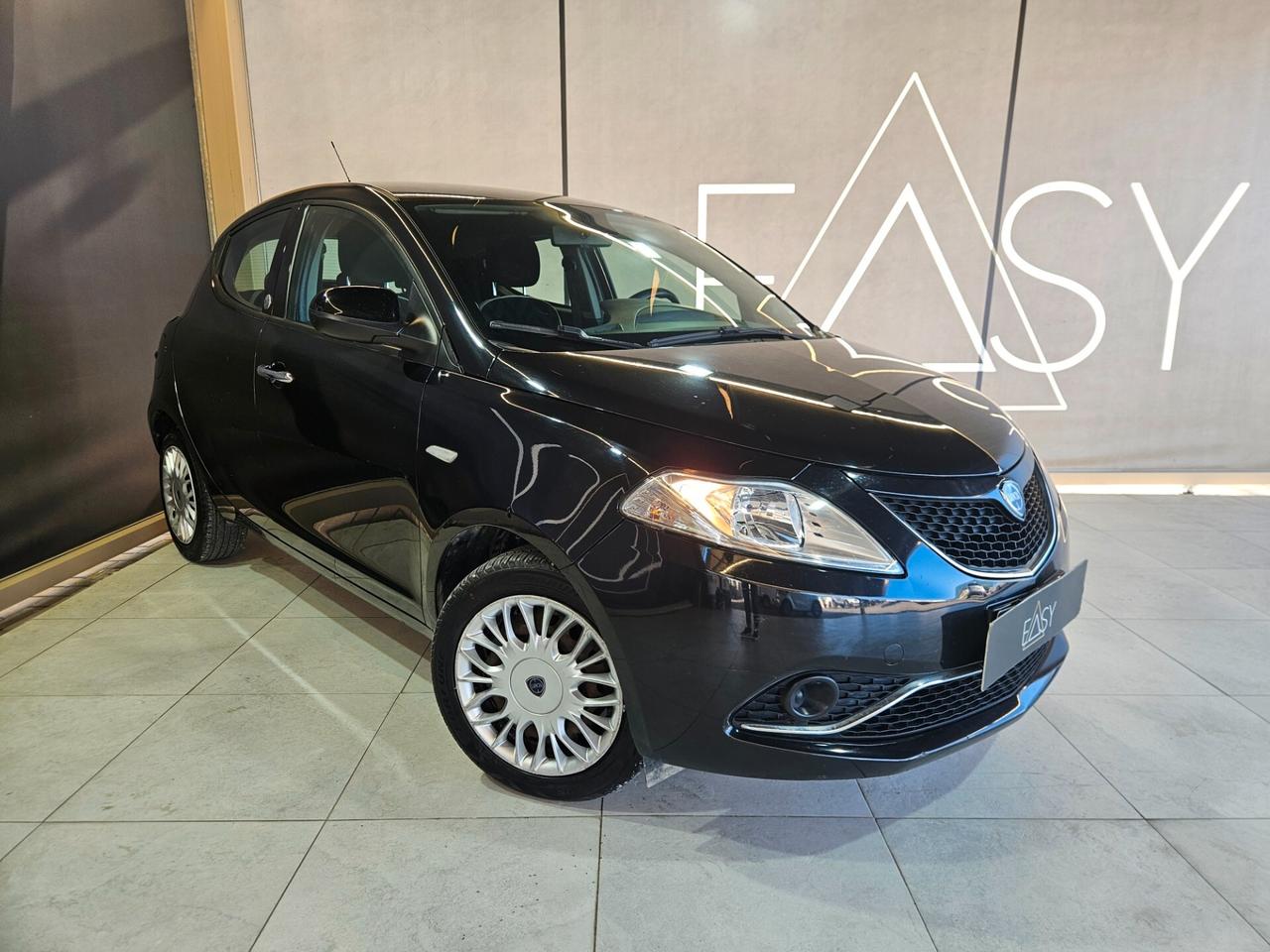 Lancia Ypsilon 1.2 Gold ecochic Gpl