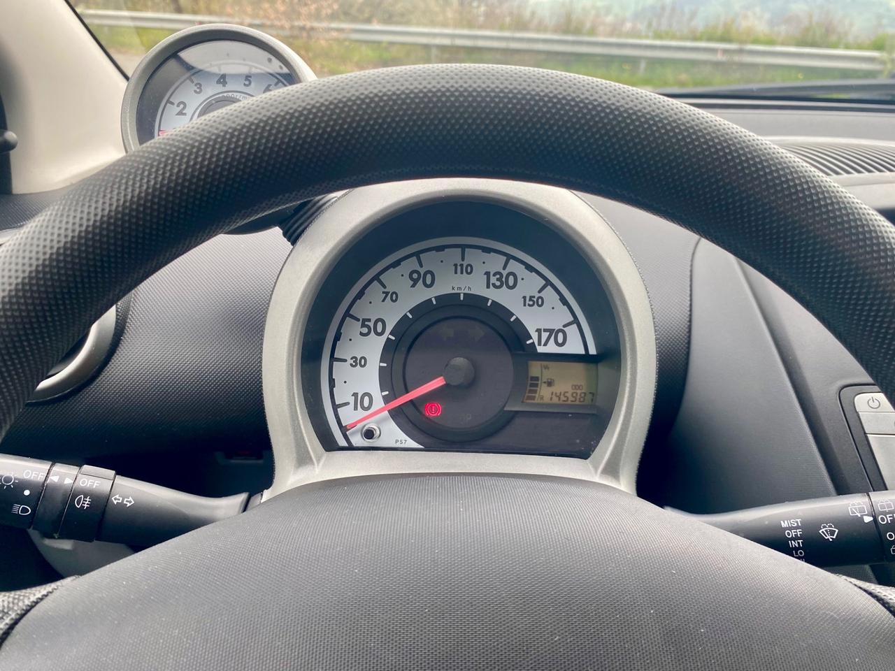 Peugeot 107 1.0 68CV 5p. Benzina