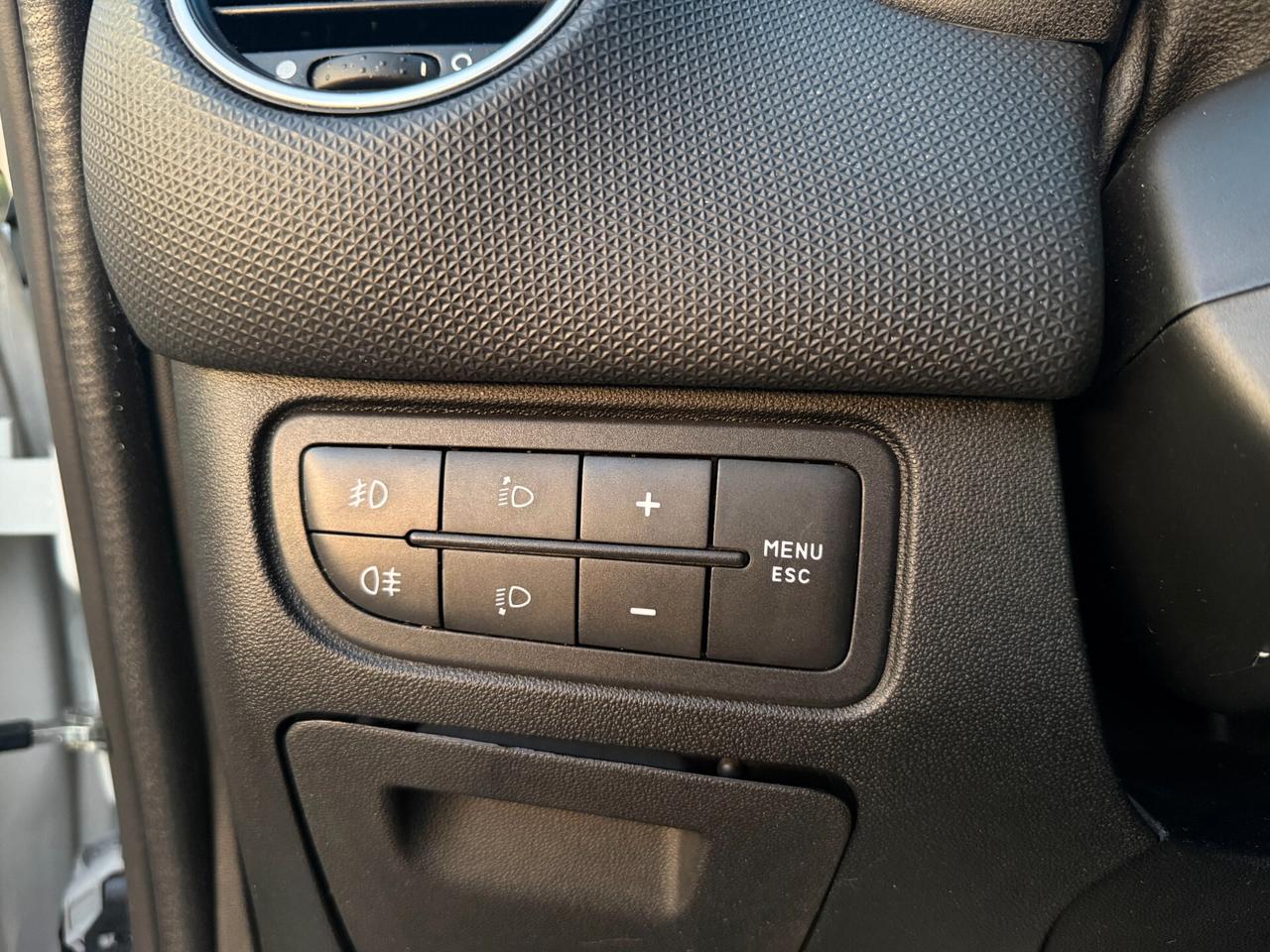 Fiat Punto LOUNGE/1.2 69 CV/CAR PLAY/5 POSTI