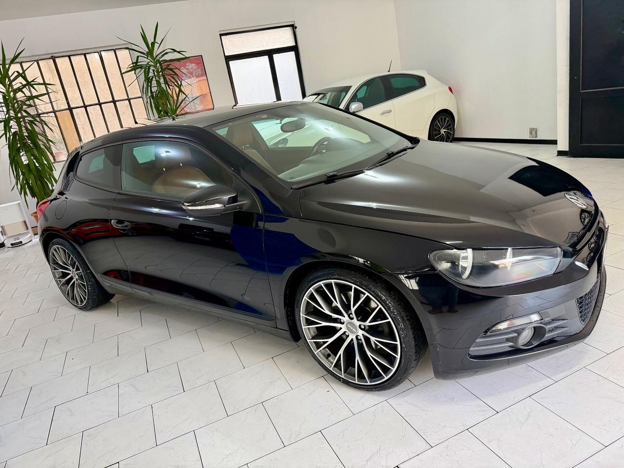 Volkswagen Scirocco 2.0 TFSI DSG 200cv *Prezzo promo*
