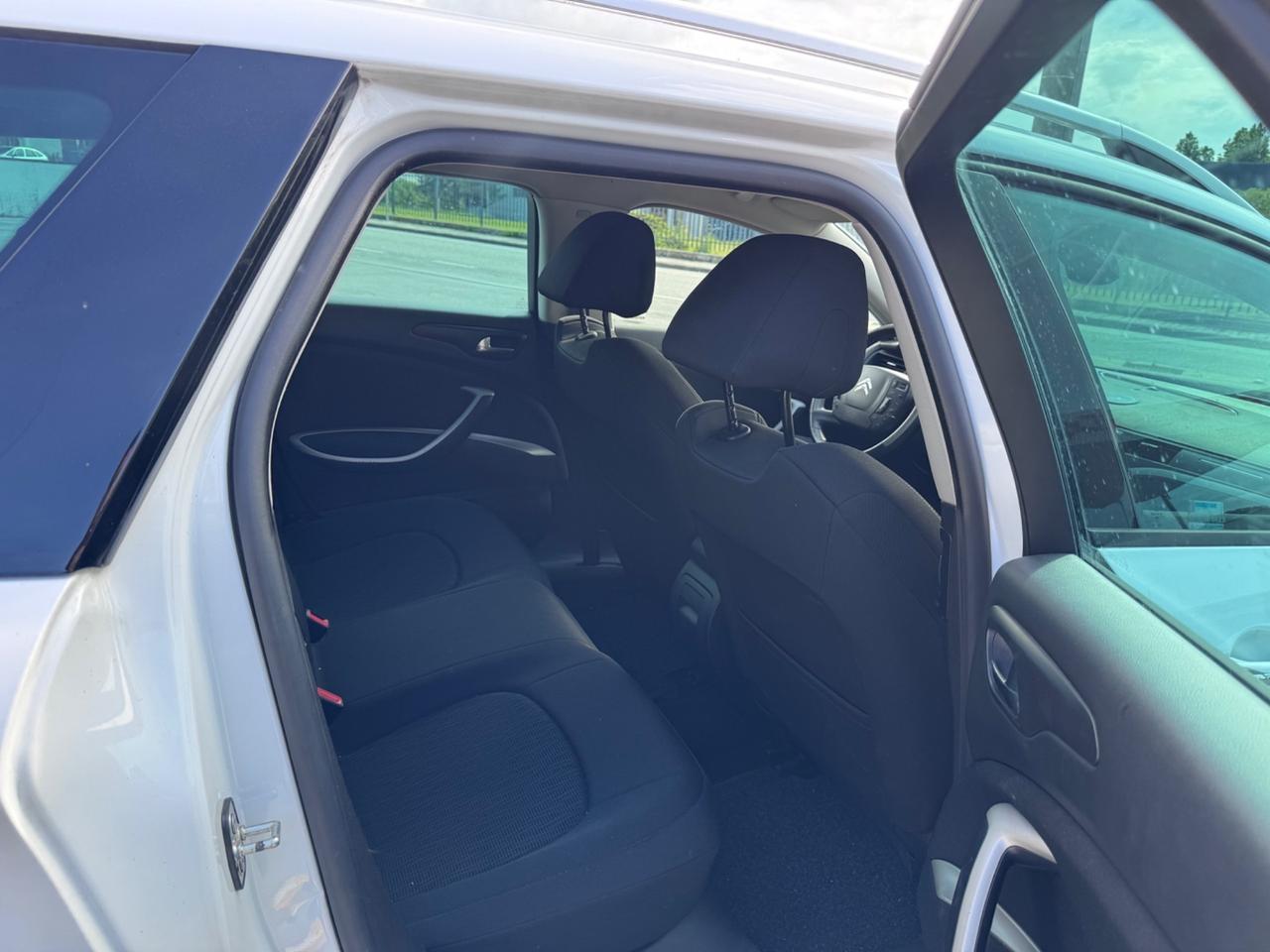 Citroen C5 2.0 HDi 140 Business Tourer