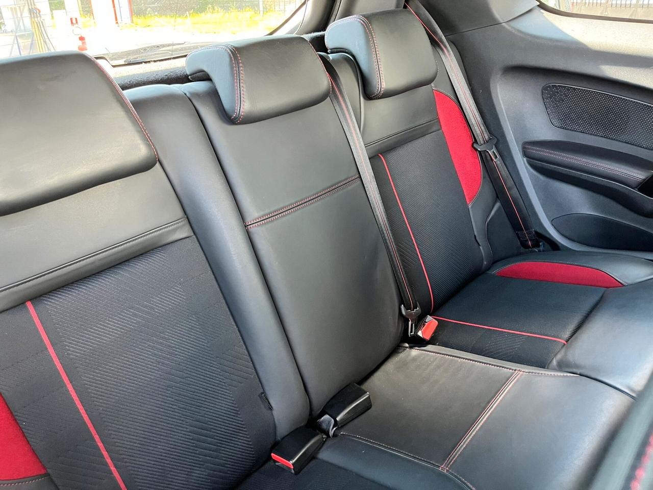 Peugeot 208 1.6 THP 200 CV 3 porte GTi STAGE 1 - CON GANCIO TRAINO A SCOMPARSA!