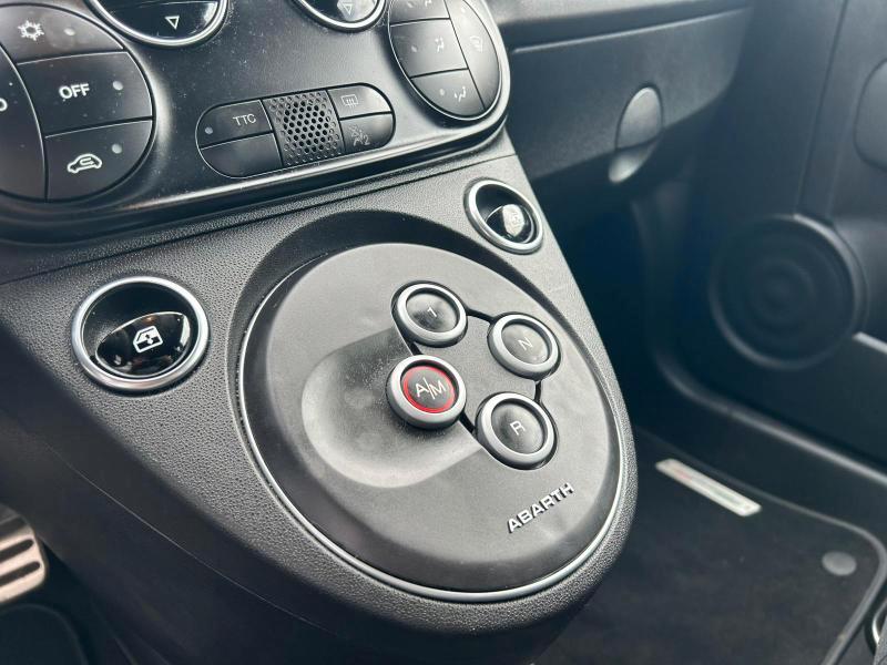 Abarth 695 1.4 t-jet Competizione 180cv auto