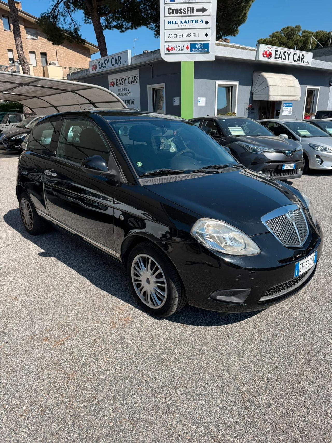Lancia Ypsilon 1.2 69 CV Elle