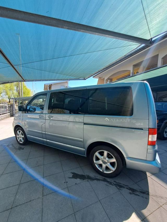 VOLKSWAGEN Multivan 2.5 TDI/130cv