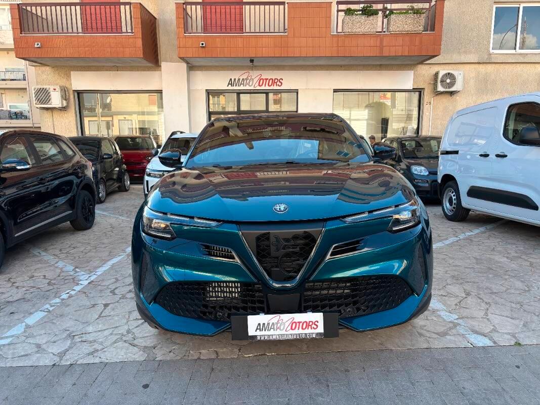 Alfa Romeo Junior 1.2 ibrida Speciale 145cv edct6
