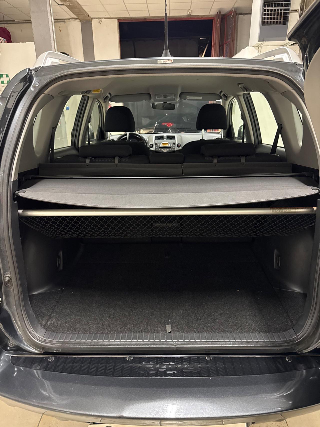 Toyota RAV 4 RAV4 2.2 D-4D 136 CV Sol