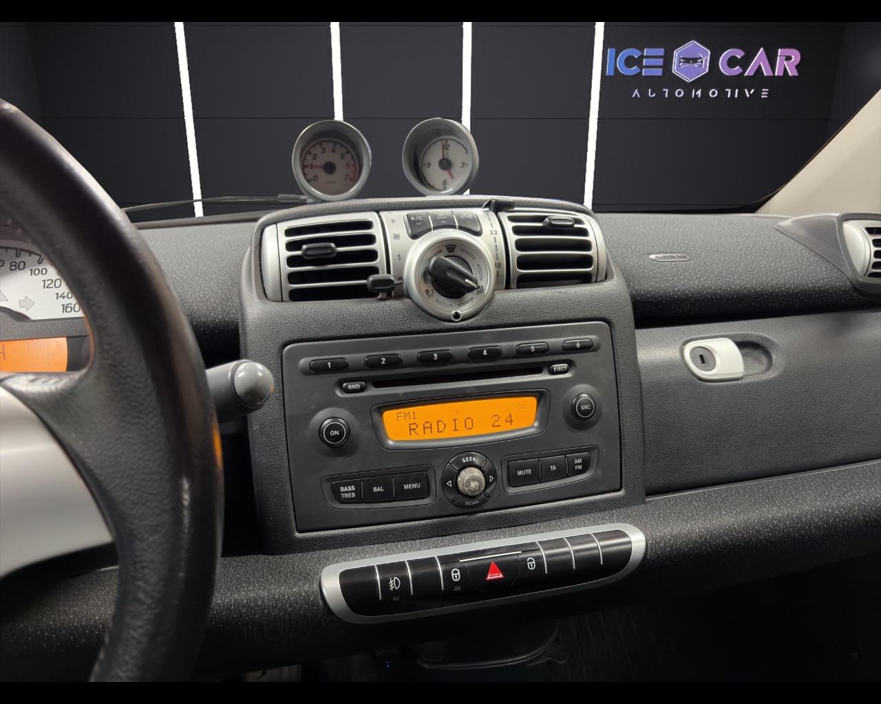 SMART fortwo 2ª serie - fortwo 1000 52 kW MHD cabrio pulse