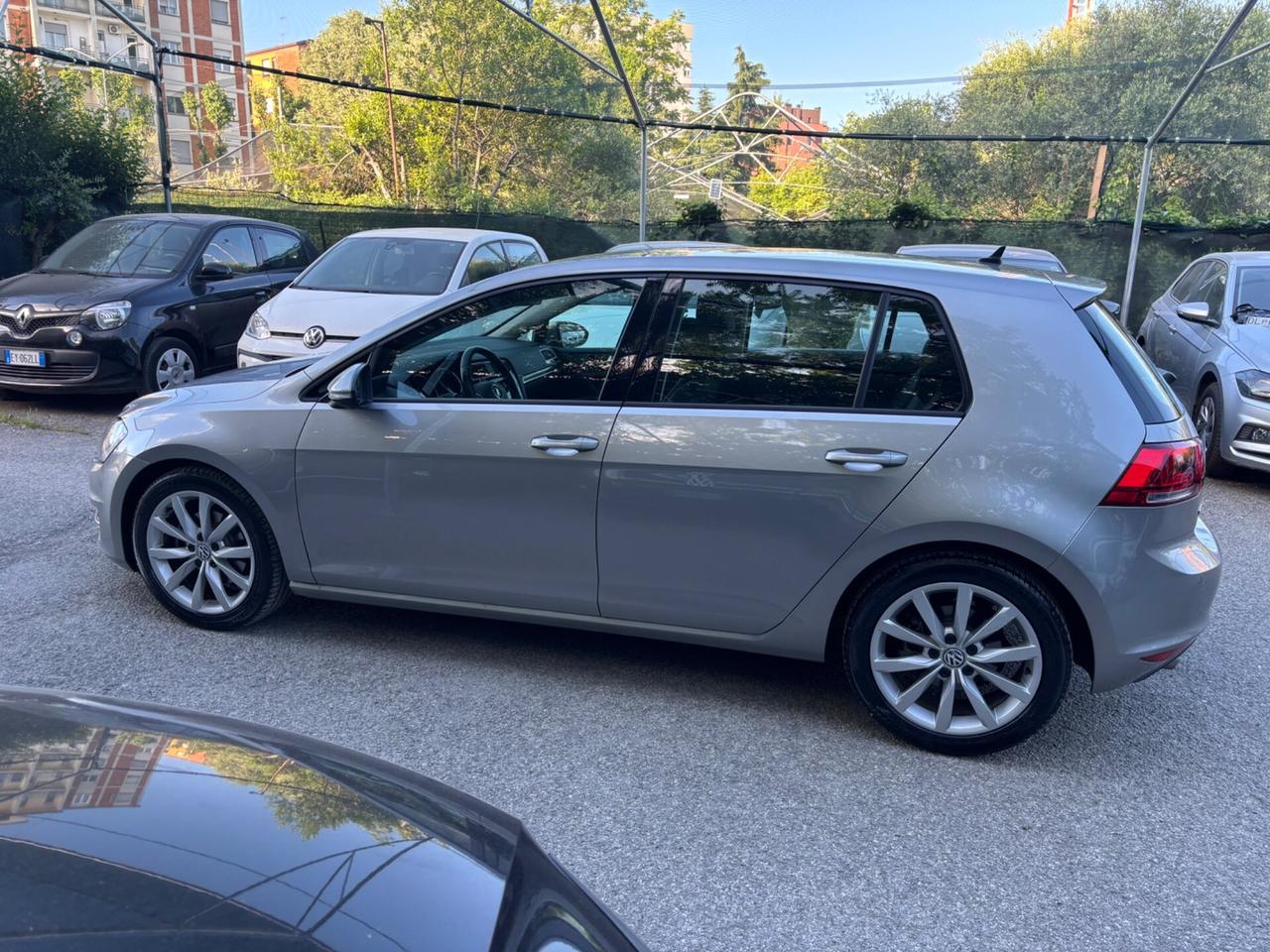 Volkswagen Golf 1.4 TSI 125CV 5p. Highline OK NEOPATENTATI