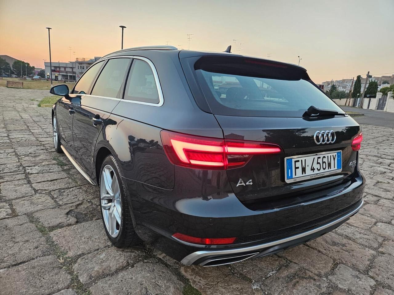 Audi A4 Avant 40 TDI quattro 190cv Sline Stronic