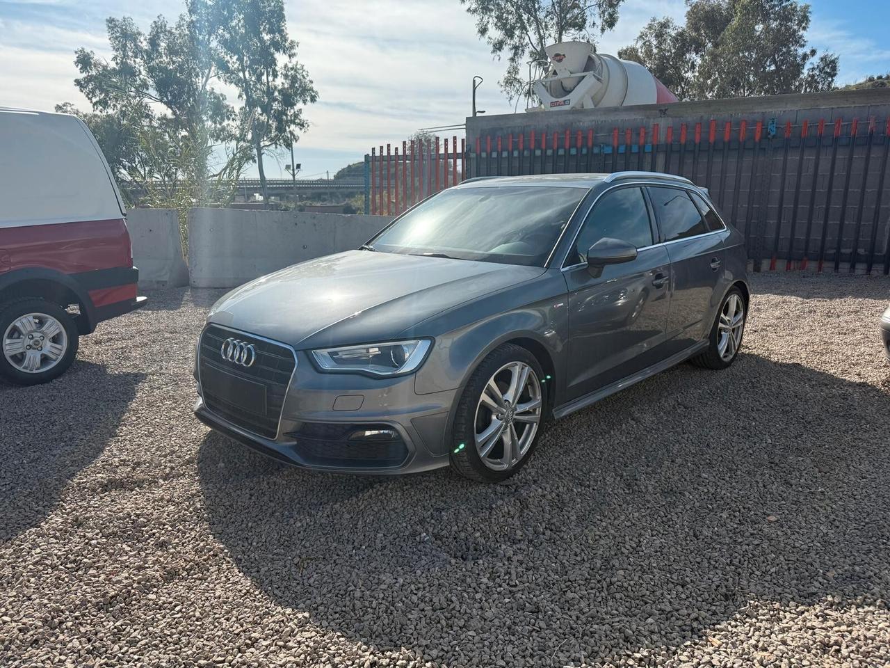 Audi A3 2.0 TDI 150 CV clean diesel S line