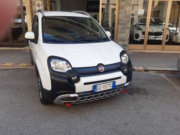 Fiat Panda Cross 1.0 FireFly S&S Hybrid SOLO 17.000 Km.