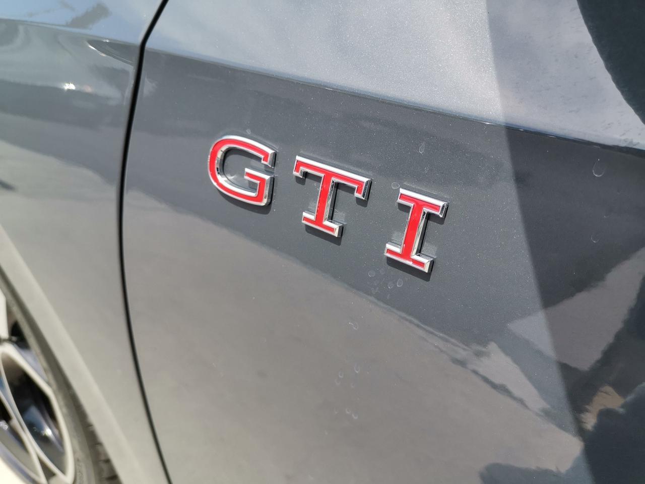 VOLKSWAGEN Golf VIII 2024 - Golf 2.0 tsi GTI 265cv dsg