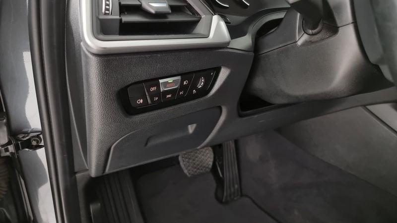 BMW Serie 3 320d xDrive Touring Business Advantage