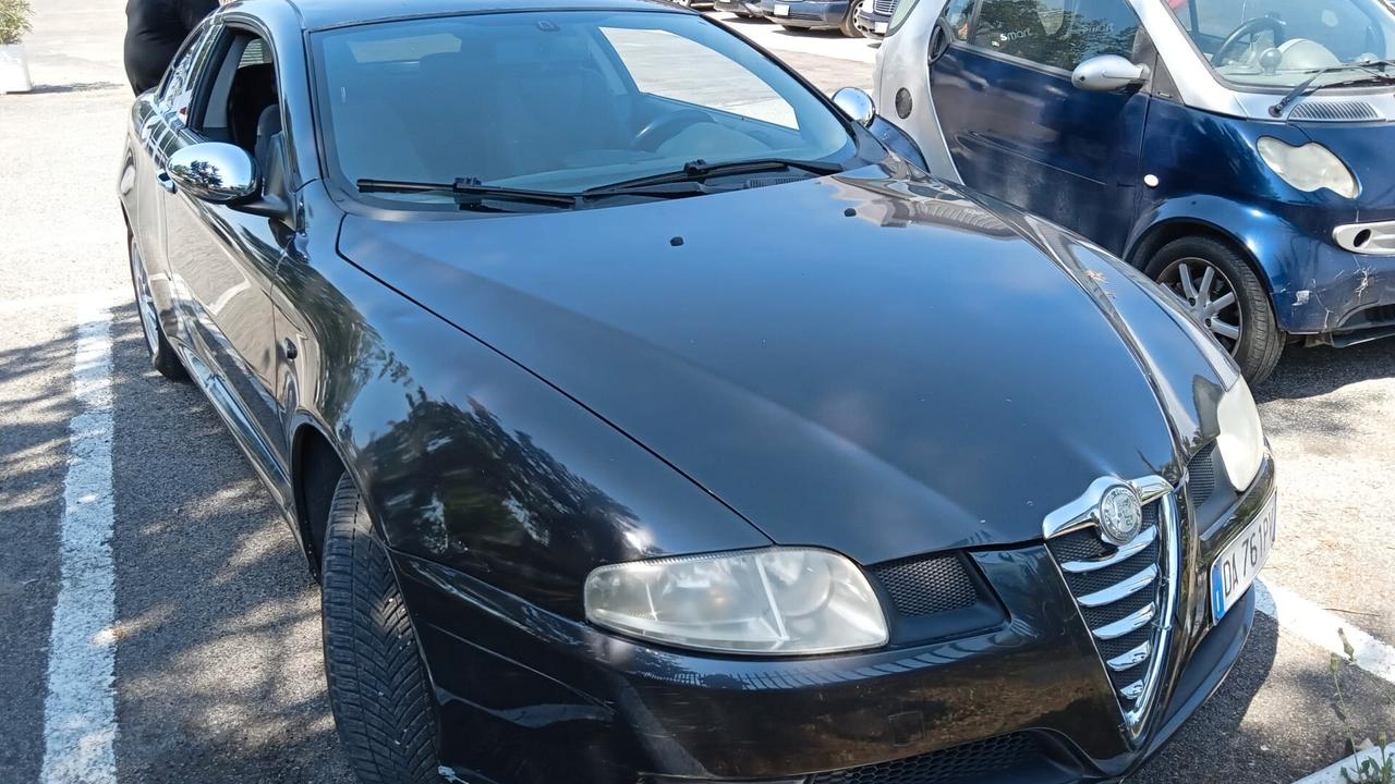 Alfa Romeo GT 2.0 JTS 16V Progression