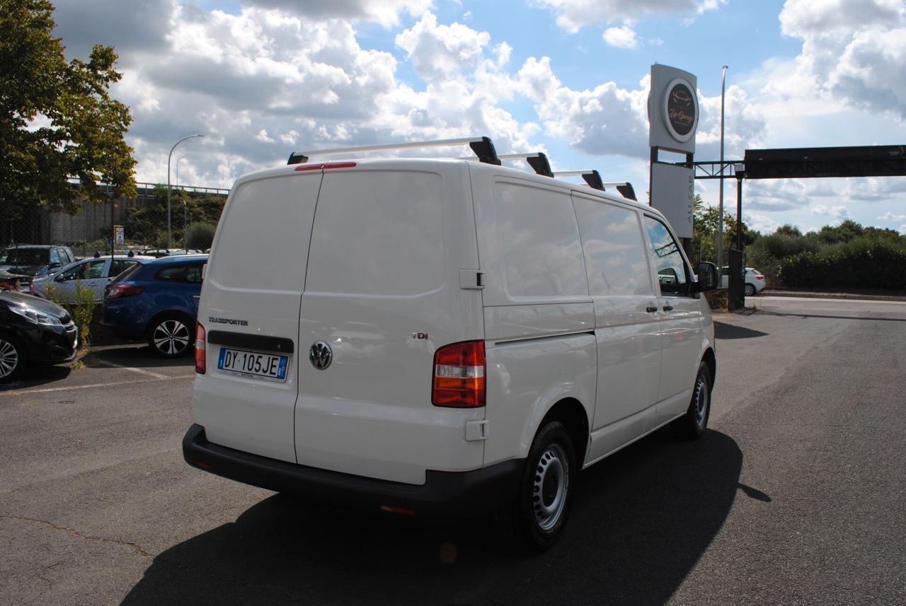 VOLKSWAGEN TRASPORTER 2.5 TDI 131 CV