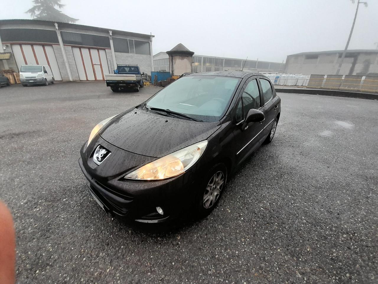 Peugeot 207 1.4 8V 75CV 3p. Energie