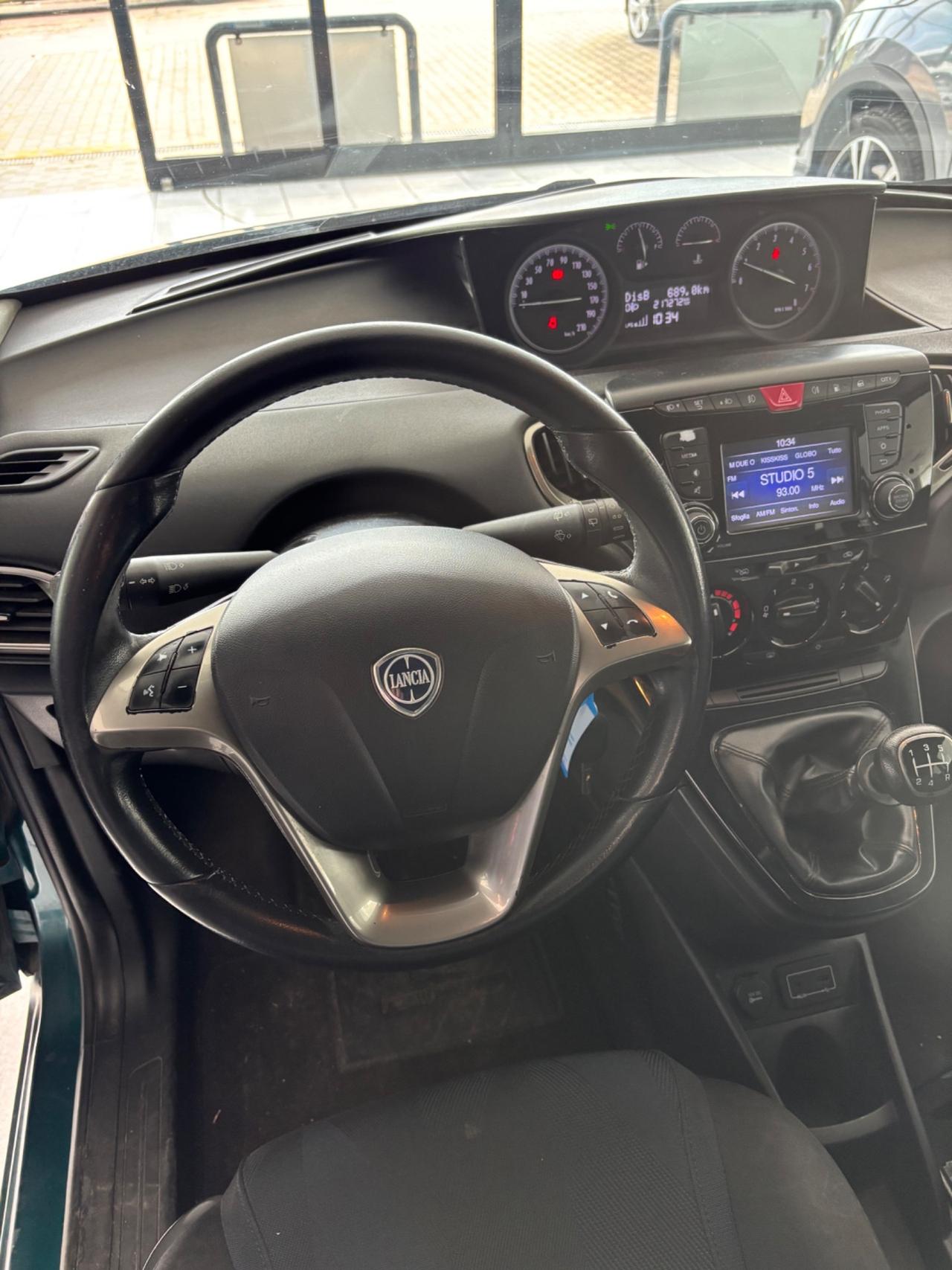 Lancia Ypsilon 1.2 69 CV 5 porte GPL Ecochic Gold