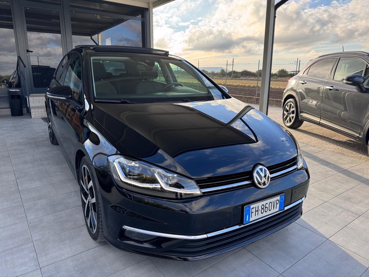 Volkswagen Golf 2.0 TDI 5p. Executive BlueMotion Technology