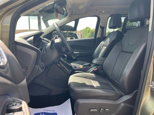 FORD Kuga 2.0 TDCI 163 CV 4WD Powershift Titanium