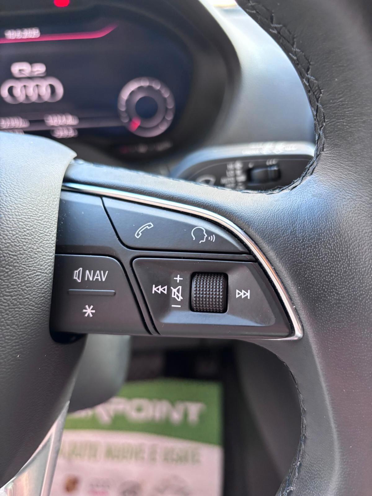 Audi Q2 35 TDI S tronic Business
