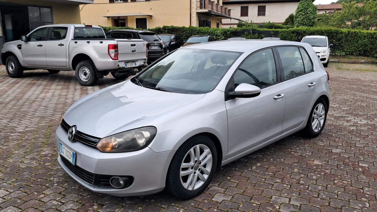 Volkswagen Golf 1.6 TDI DPF 5p. Highline