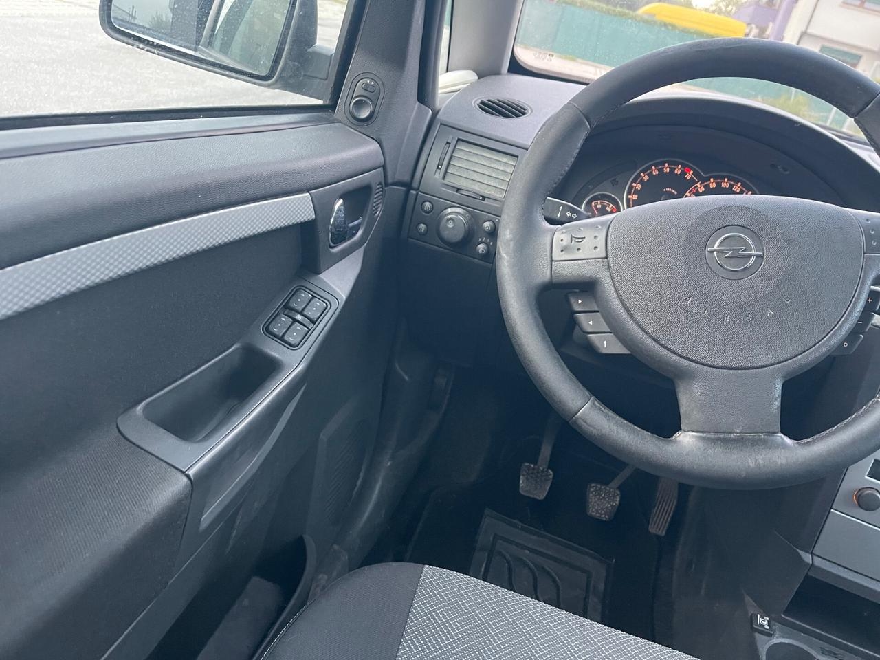 Opel Meriva 1.6 16V Cosmo GPL