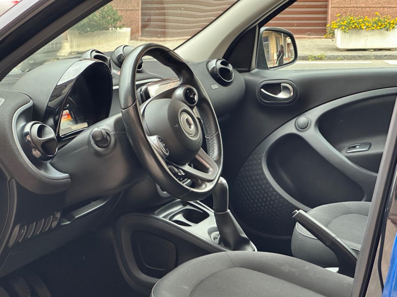 Smart ForFour tua a 131€ al mese senza anticipo