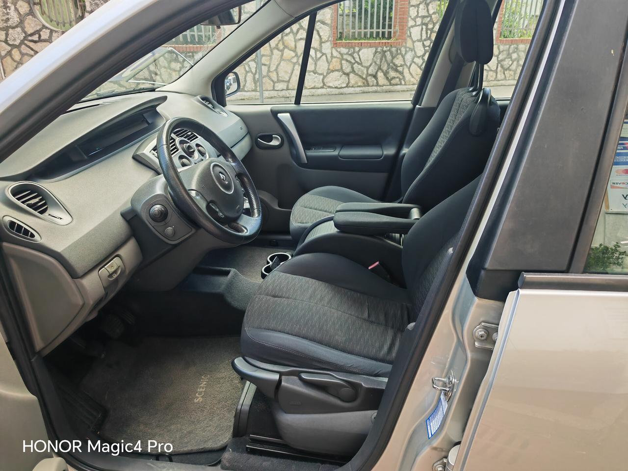 RENAULT SCENIC 1.5 DCI CV106 KW78 SERIE SPECIALE