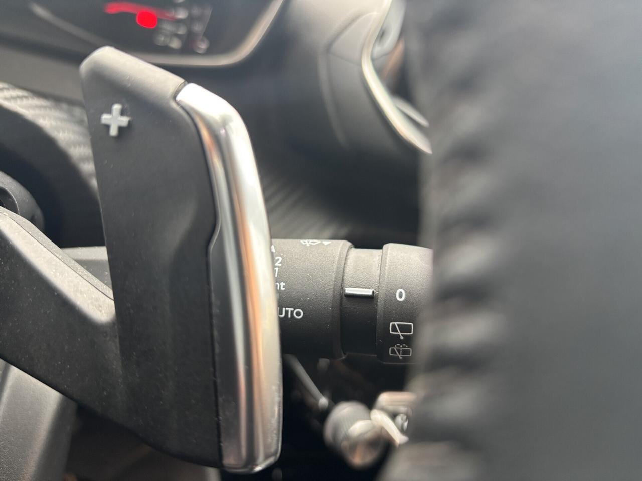 Peugeot 2008 BlueHDi EAT8 Allure - 2021
