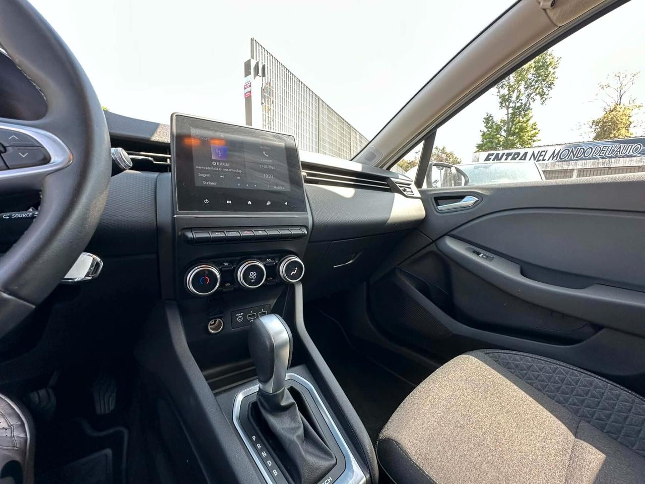 Renault Clio Full Hybrid E-Tech 140 CV 5 porte Intens