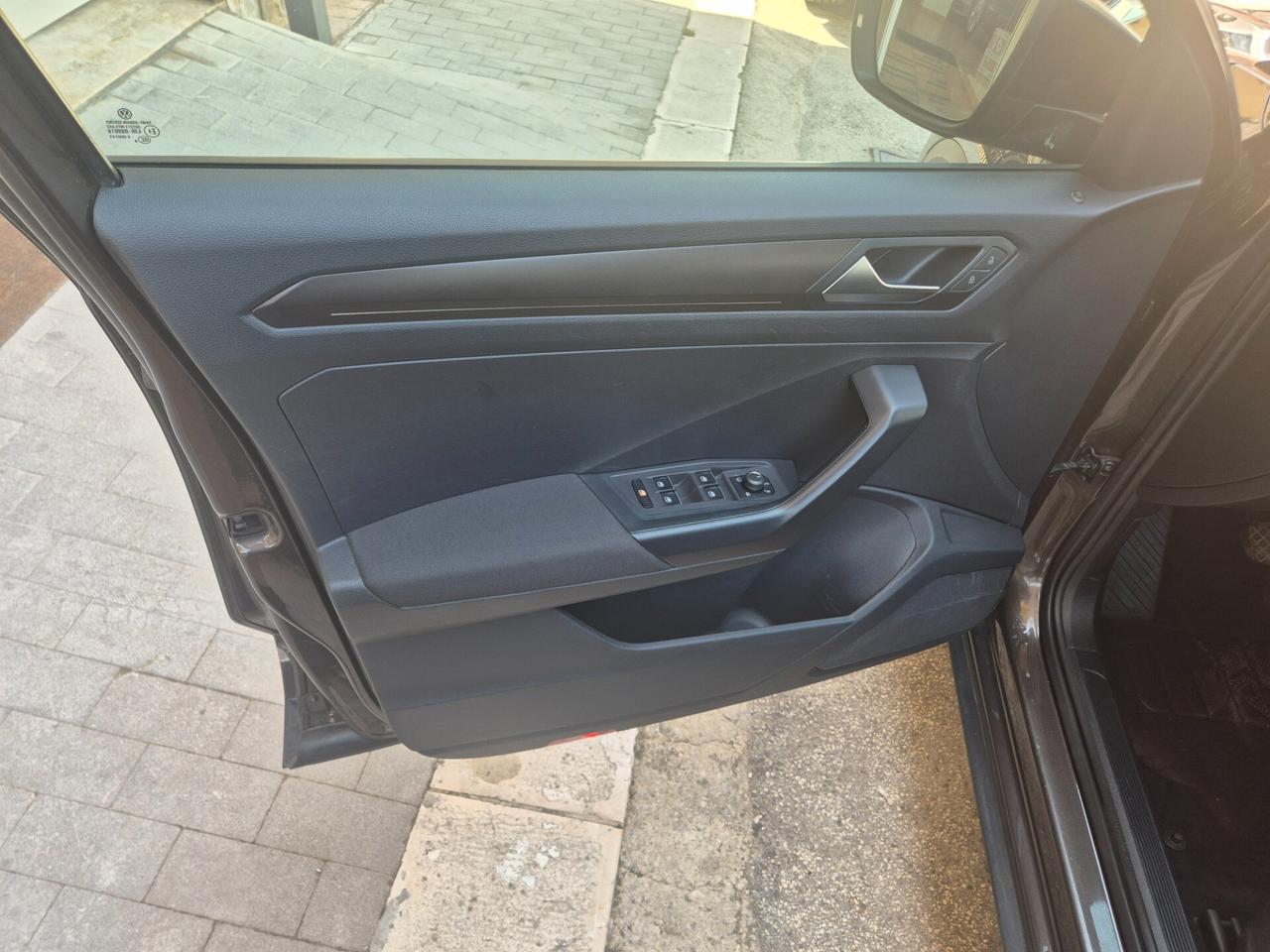VW T ROC ANNO 2019 2.0 TDI 150 CV ANDROID AUTO KM CERTIF