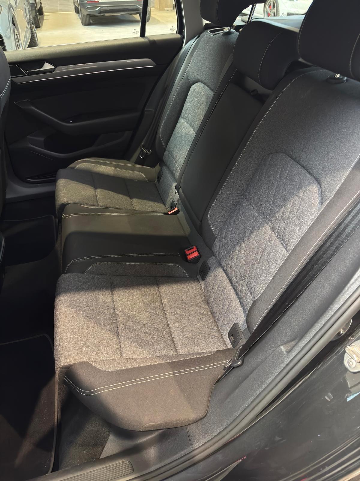Volkswagen Passat Variant 2.0 TDI SCR 122 CV EVO DSG Business