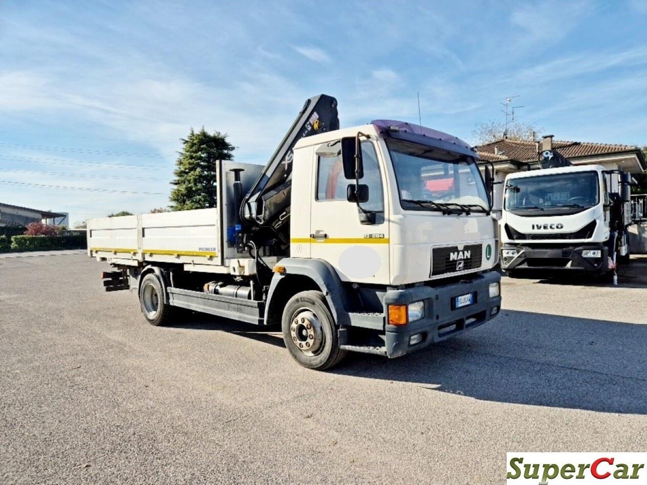 MAN 13 284 cassone e gru scarrabili con Radiocomando