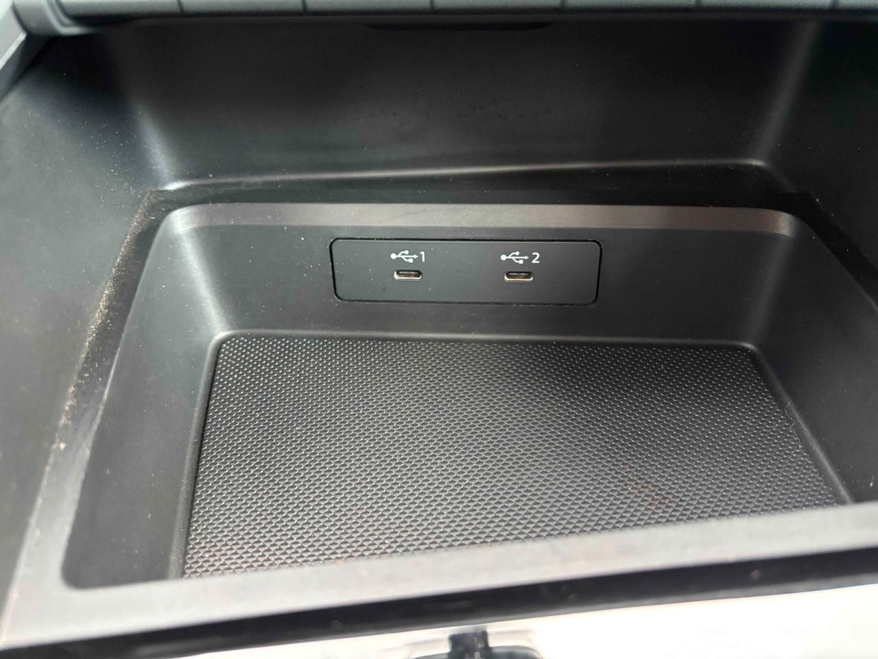Audi A3 Sedan 30 TFSI S tronic Business Advanced