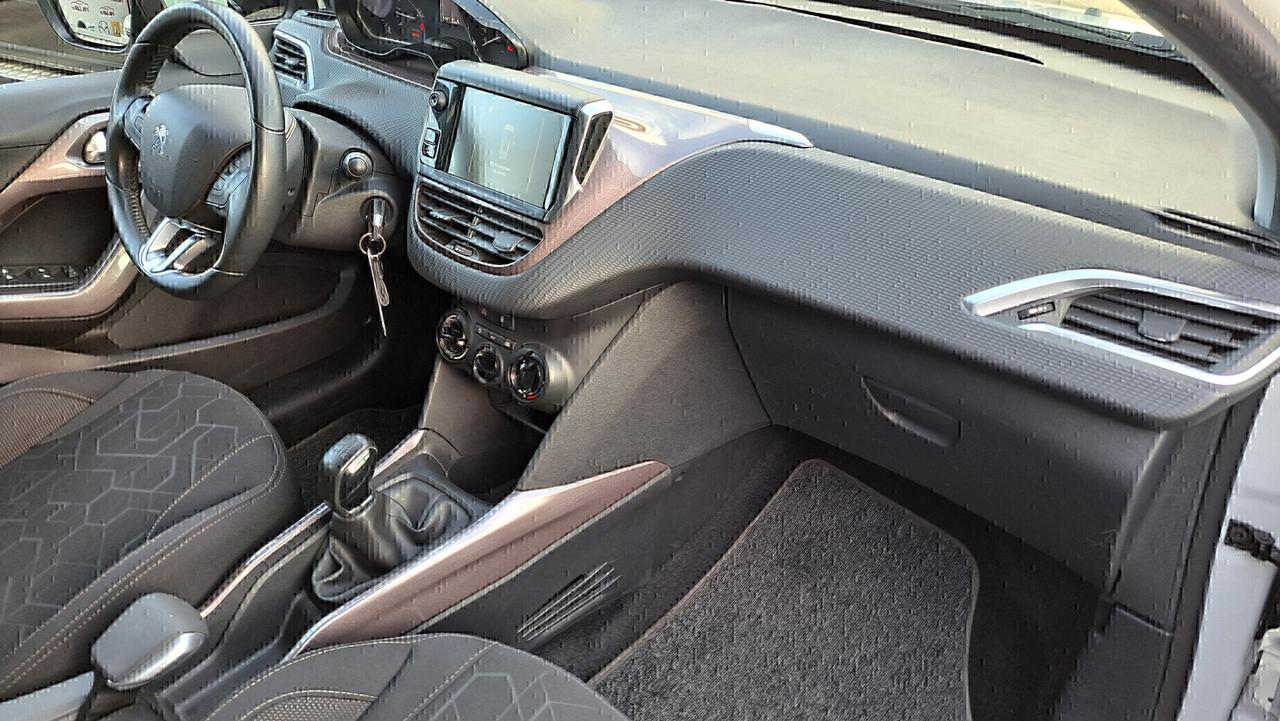 Peugeot 2008 1.2 Benzina PureTech 82 Active