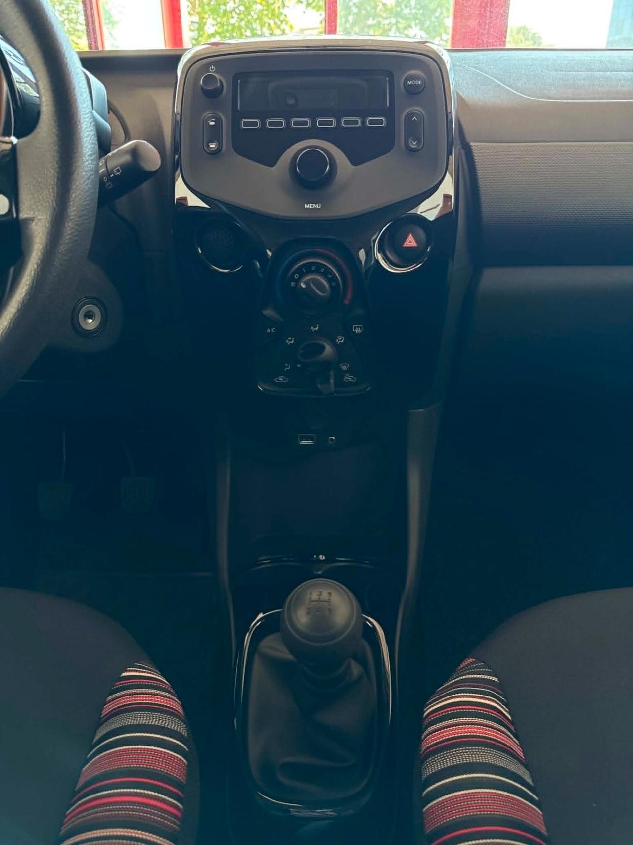 Citroen C1 1.0 72cv 5 porte Feel NEOPATENTATI