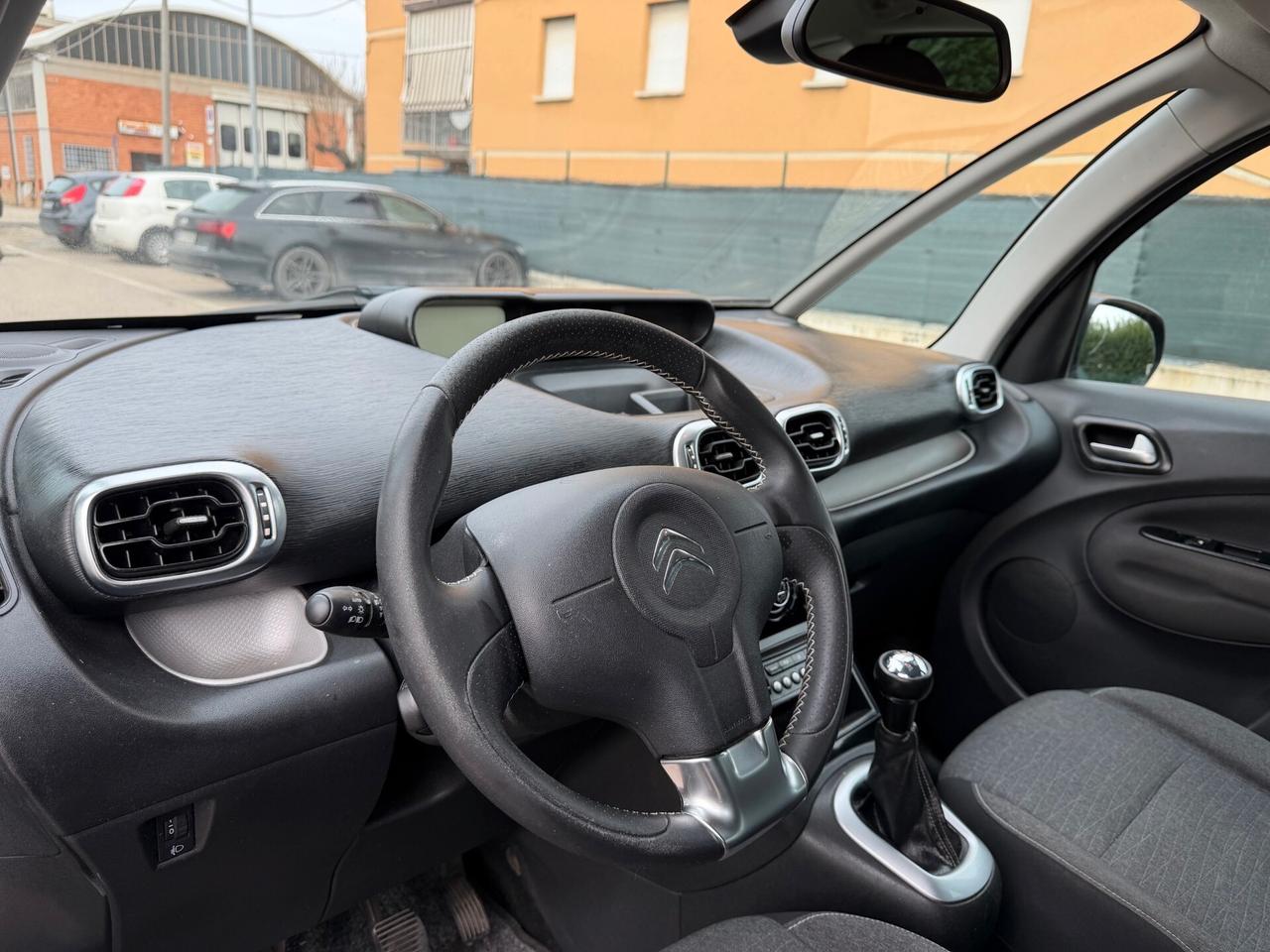 Citroen C3 1.6 - NEOPATENTATI - 12 MESI DI GARANZIA -