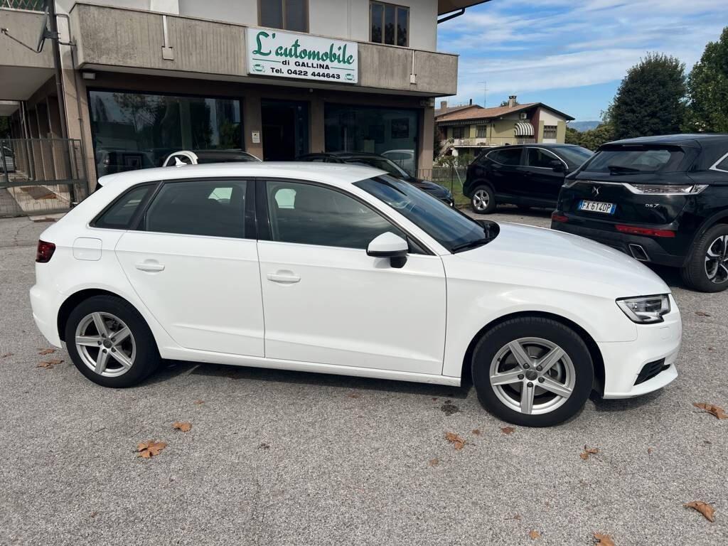 Audi A3 SPB 1.6 TDI 116 CV S tronic Design