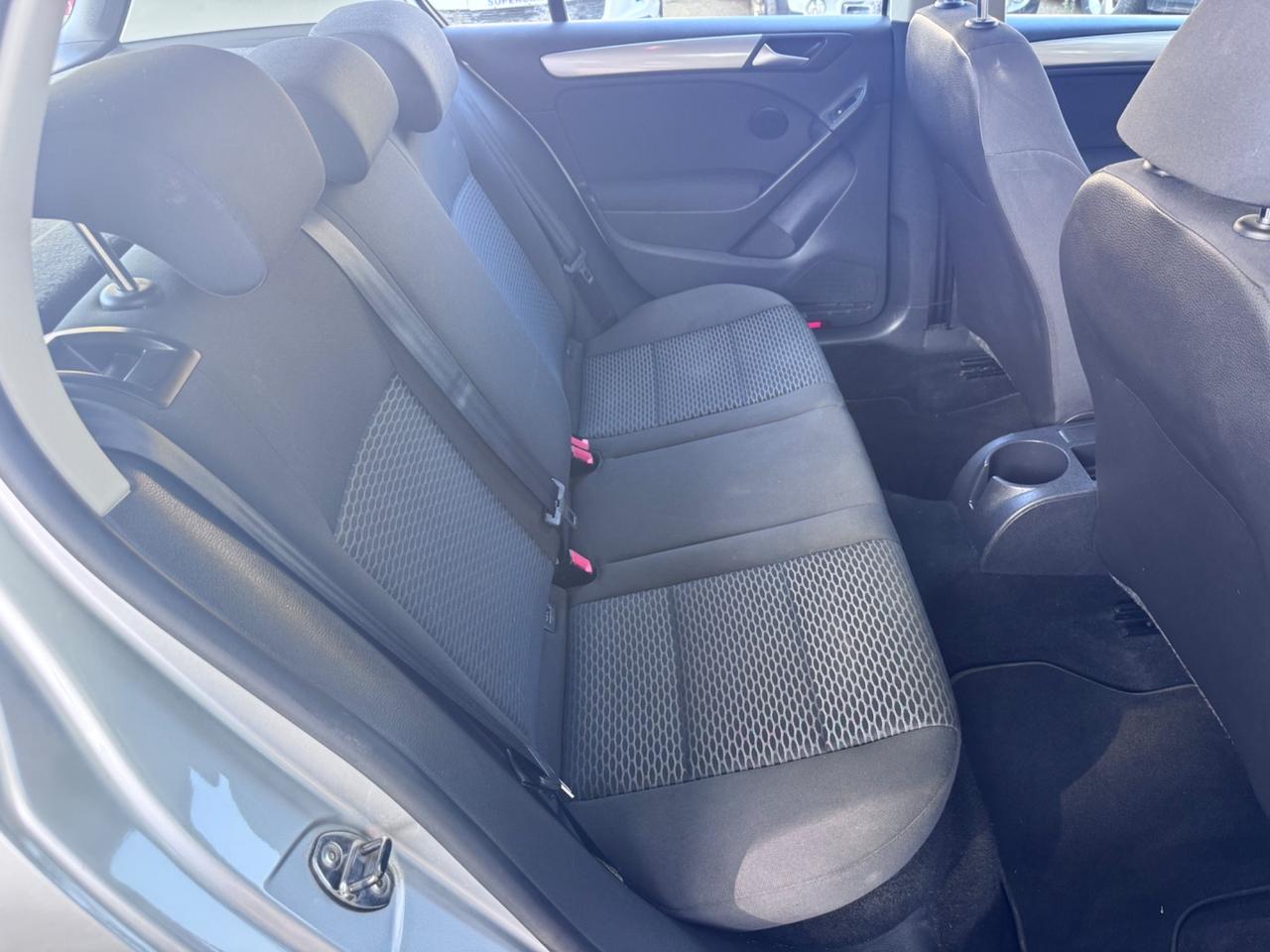 VW Golf 1.6 TDI DPF 5p. Neopaten garanzia 12 mesi