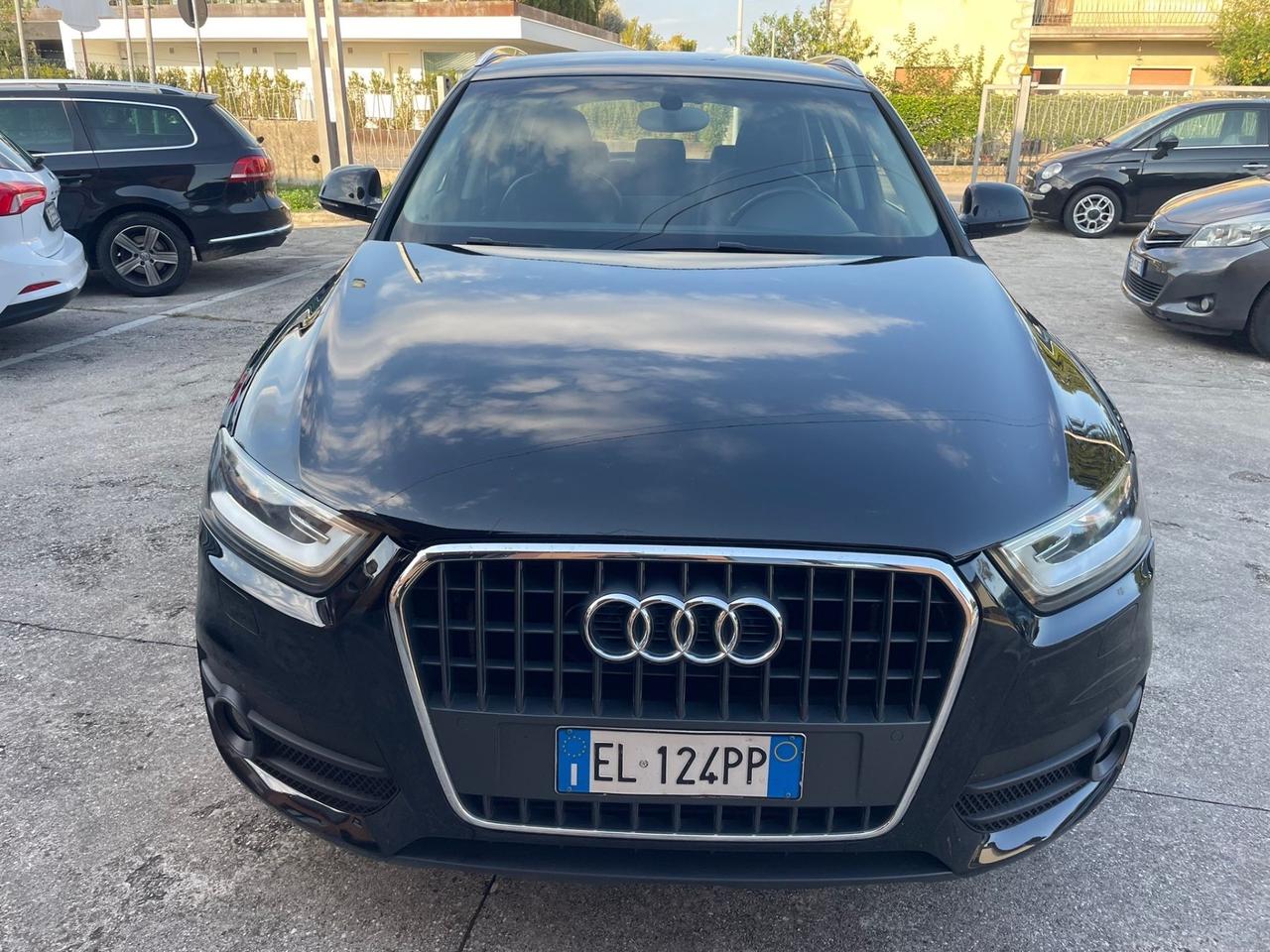Audi Q3 2.0 TDI 103 kw 2012