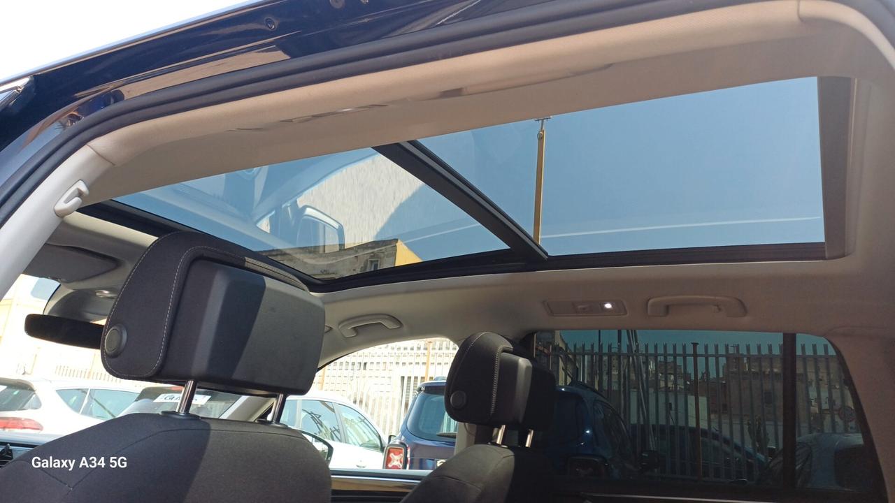 Volkswagen Tiguan 1.6 TDI R-LINE TETTO APRIBILE