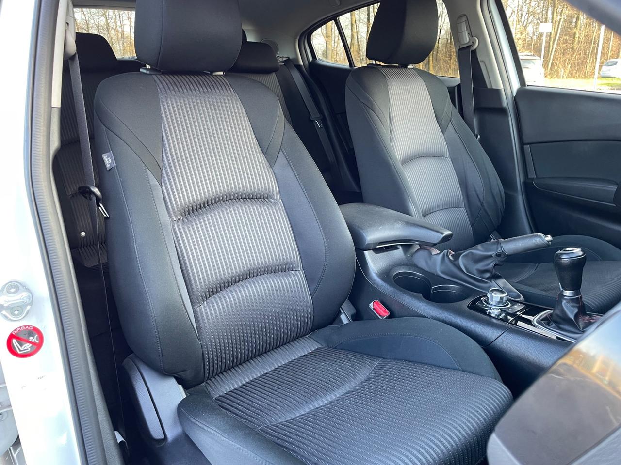 Mazda 3 Mazda3 2.2 Skyactiv-D Exceed