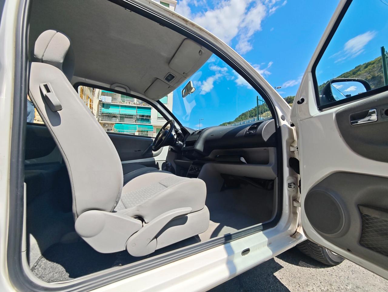Volkswagen Lupo 1.0 (997cc) cat Trendline Air