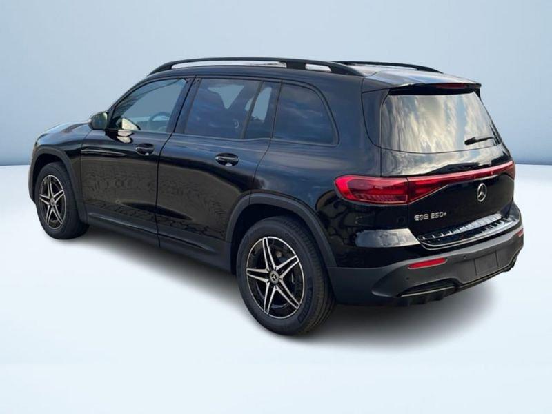 Mercedes-Benz EQB 250+ AMG Line Advanced