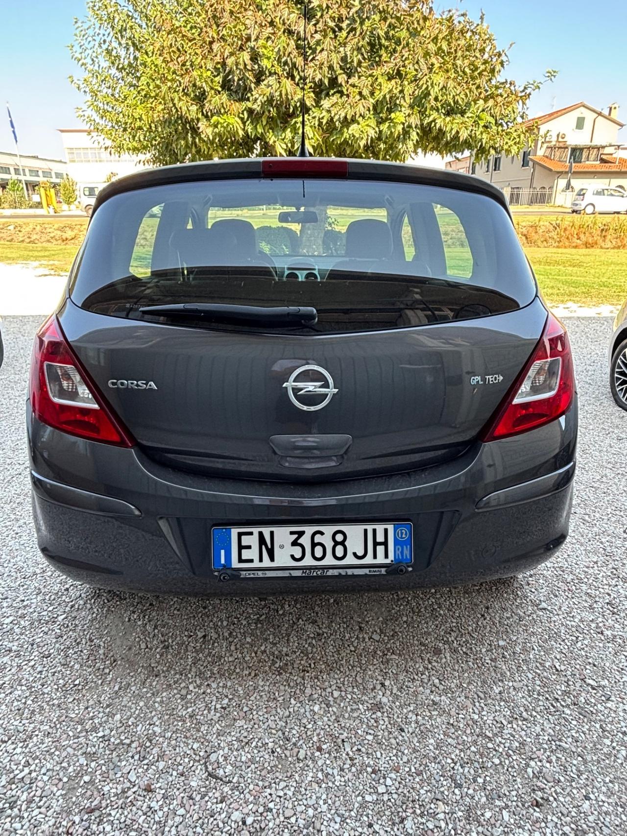 Opel Corsa 1.2 85CV 5 porte GPL-TECH Ecotec