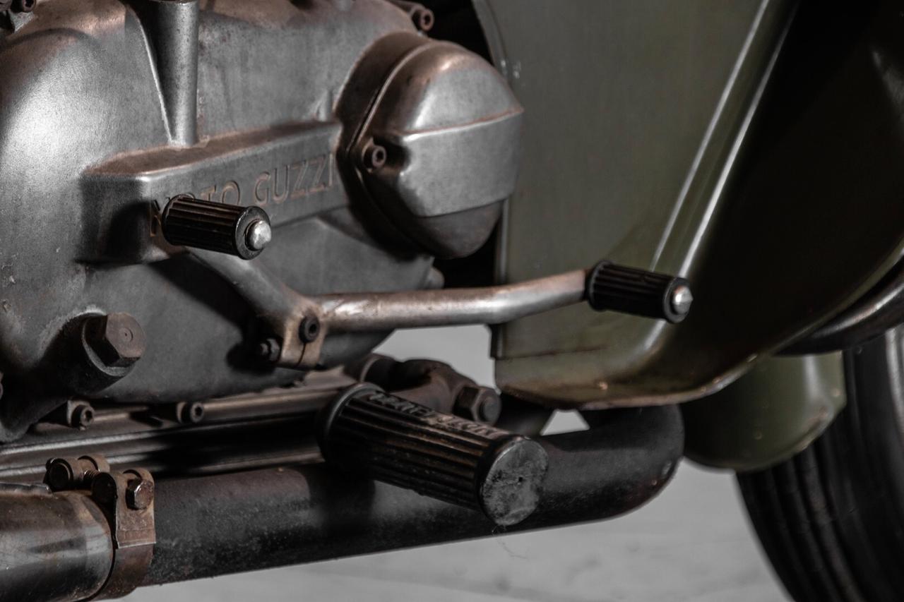 Moto Guzzi 500 Nuovo Militare - 1970