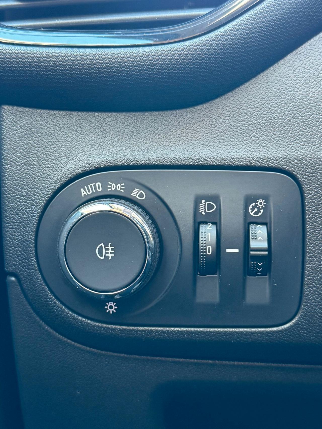 Opel Crossland 1.2 12V Start&Stop Edition